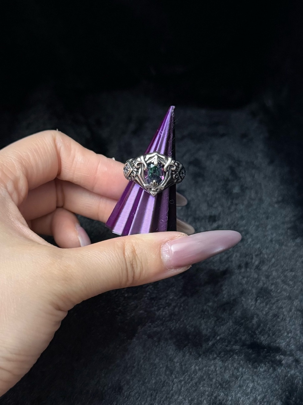 Ornate Gothic Filigree Open Adjustable Ring Green Zircon Inlay Vintage Stackable